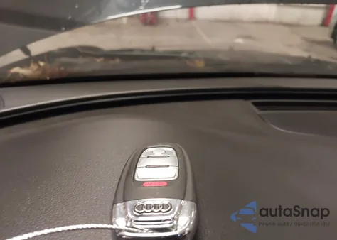 2014 Audi S6 4.0T Prestige z USA, uszkodzony, nr VIN WAUF2AFC4EN076467